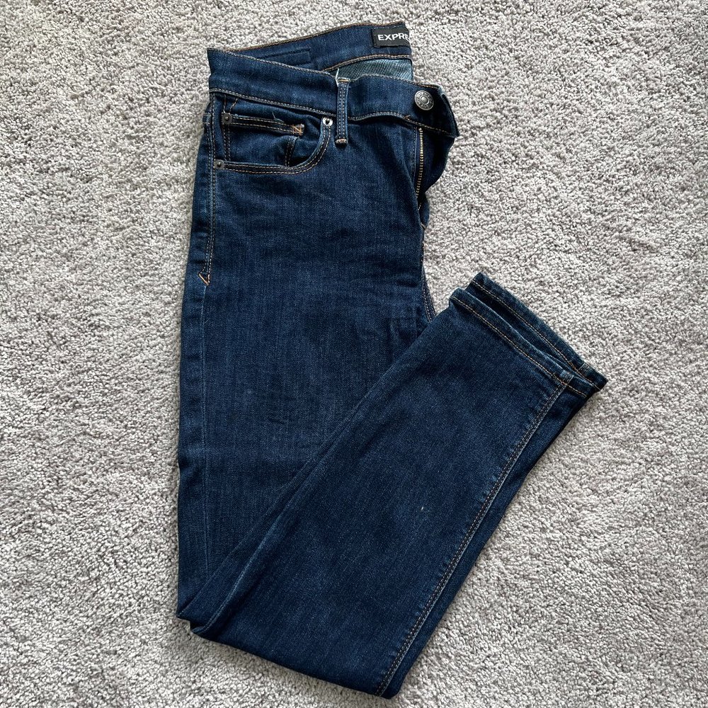 Express Dark Wash Skinny Jean Size 8 Short